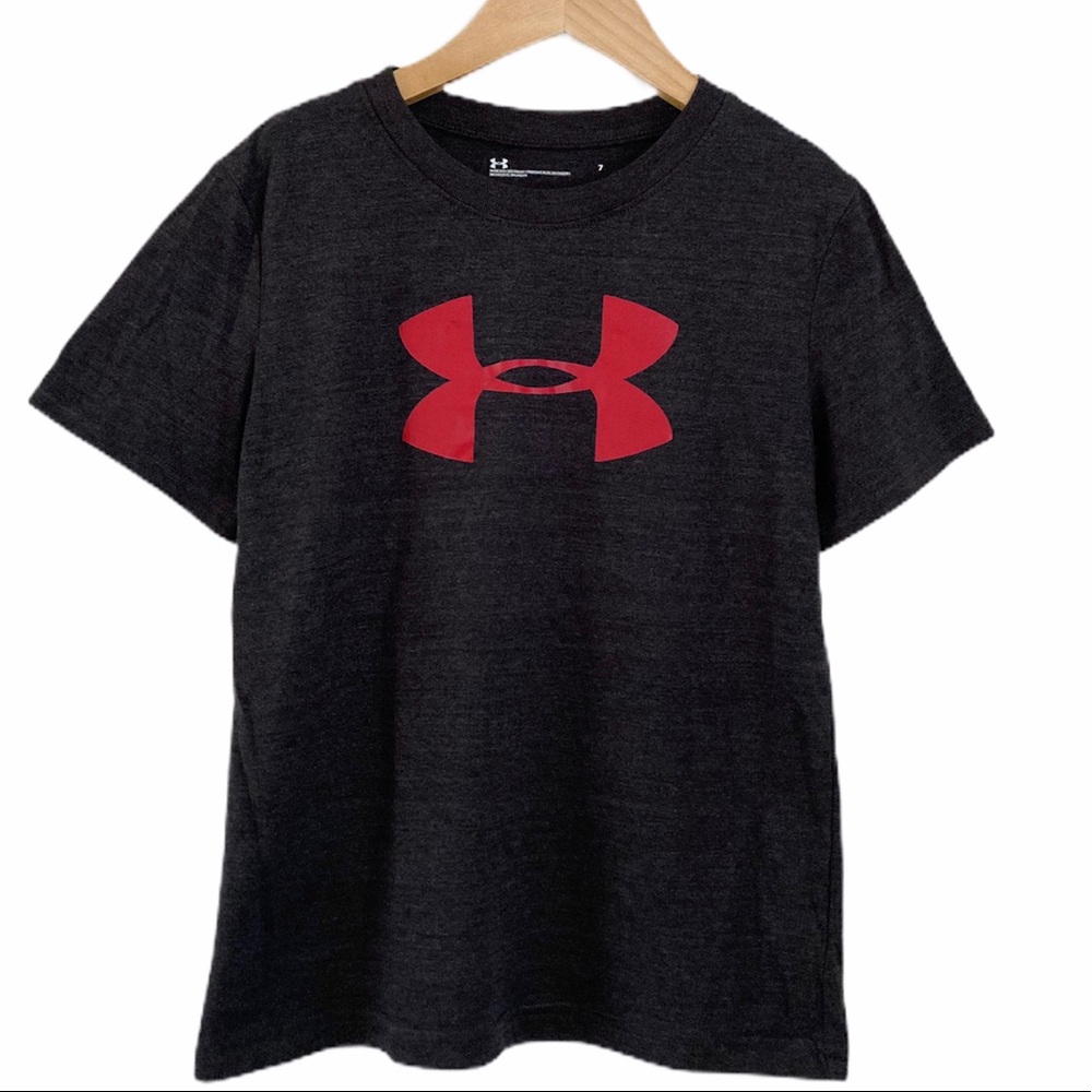 Boys Dark Grey Under Armour Shirt Size 7